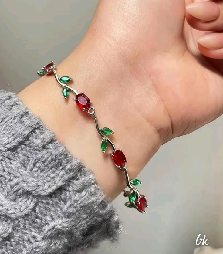Tulip Bracelet 🌷